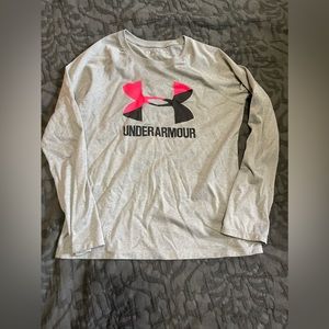 Under Armour long sleeve. Youth M.